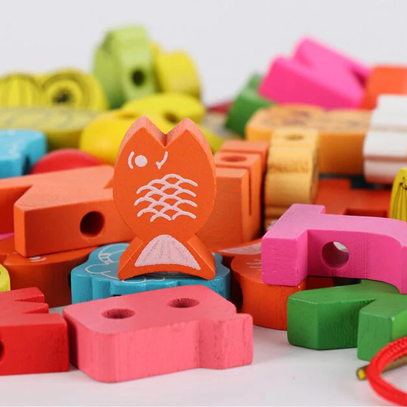26 ชิ้นของเล่นไม้เด็ก DIY ของเล่นการ์ตูนผลไม้สัตว์ Stringing Threading ลูกปัดไม้ของเล่น Montessori การศึกษาสําหรับเด็ก GYH