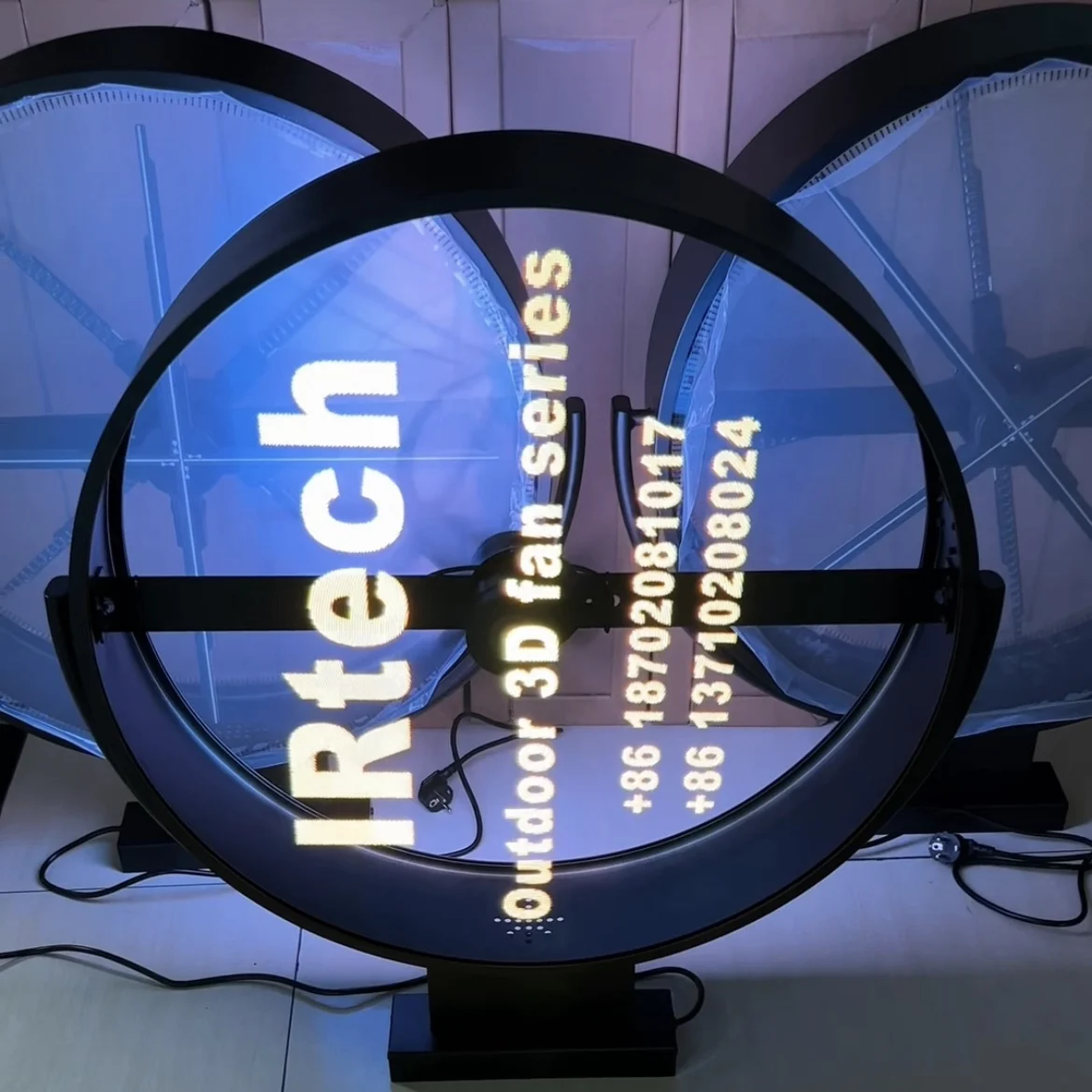2025 ใหม่กลางแจ้งด้านข้างกันน้ํา 3D โฮโลแกรมพัดลม LED เดี่ยว/คู่ด้านข้างโลโก้ 3D โฮโลแกรมอุปกรณ์โฆษณา