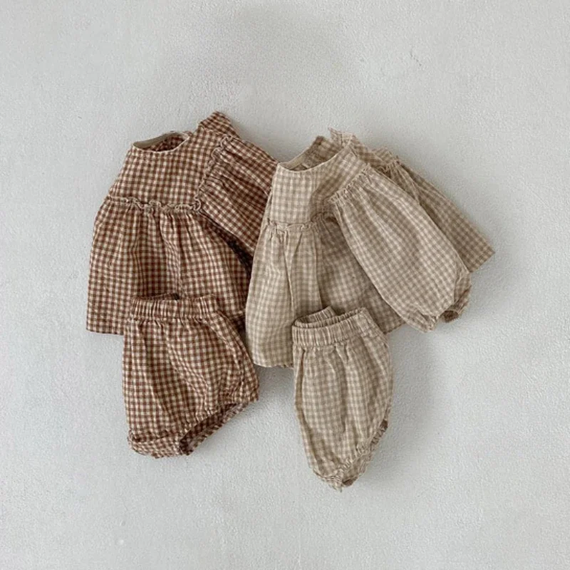 Conjunto de blusa a cuadros 100% algodón y pantalones cortos de PP para niños pequeños