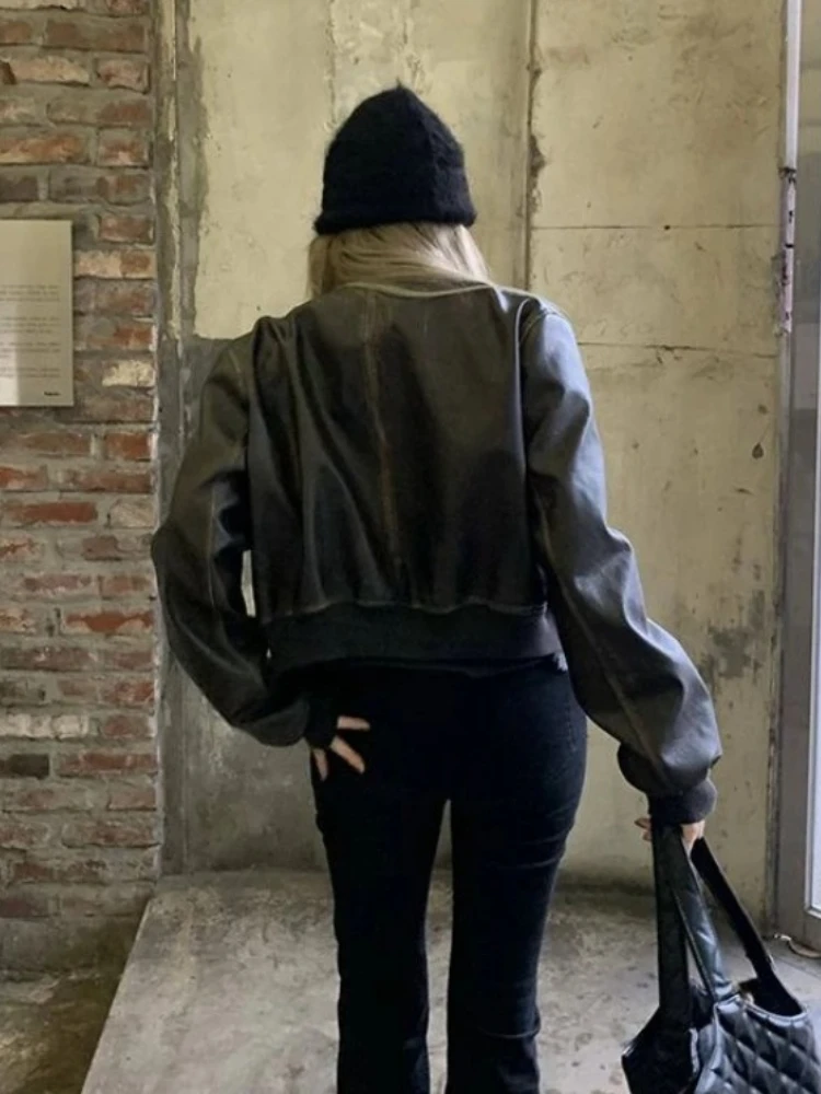 Neu im Herbst Winter Damen High End Kurze Motorrad Lederjacke Damen Top Retro Braun Lose Freizeitmantel Damenbekleidung