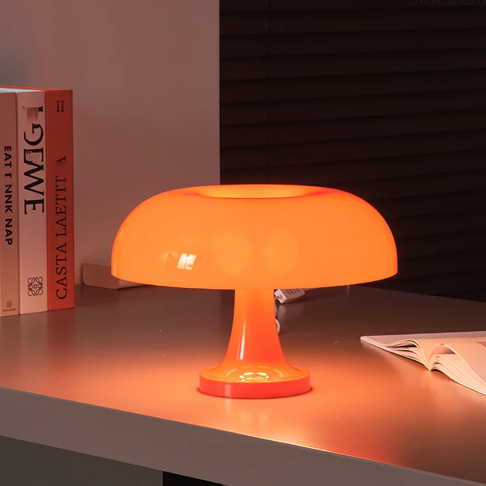 Lampada da tavolo classica a fungo Lampada da tavolo moderna Bauhaus Art Lampada da comodino per camera da letto Lampada da tavolo decorativa arancione di design danese