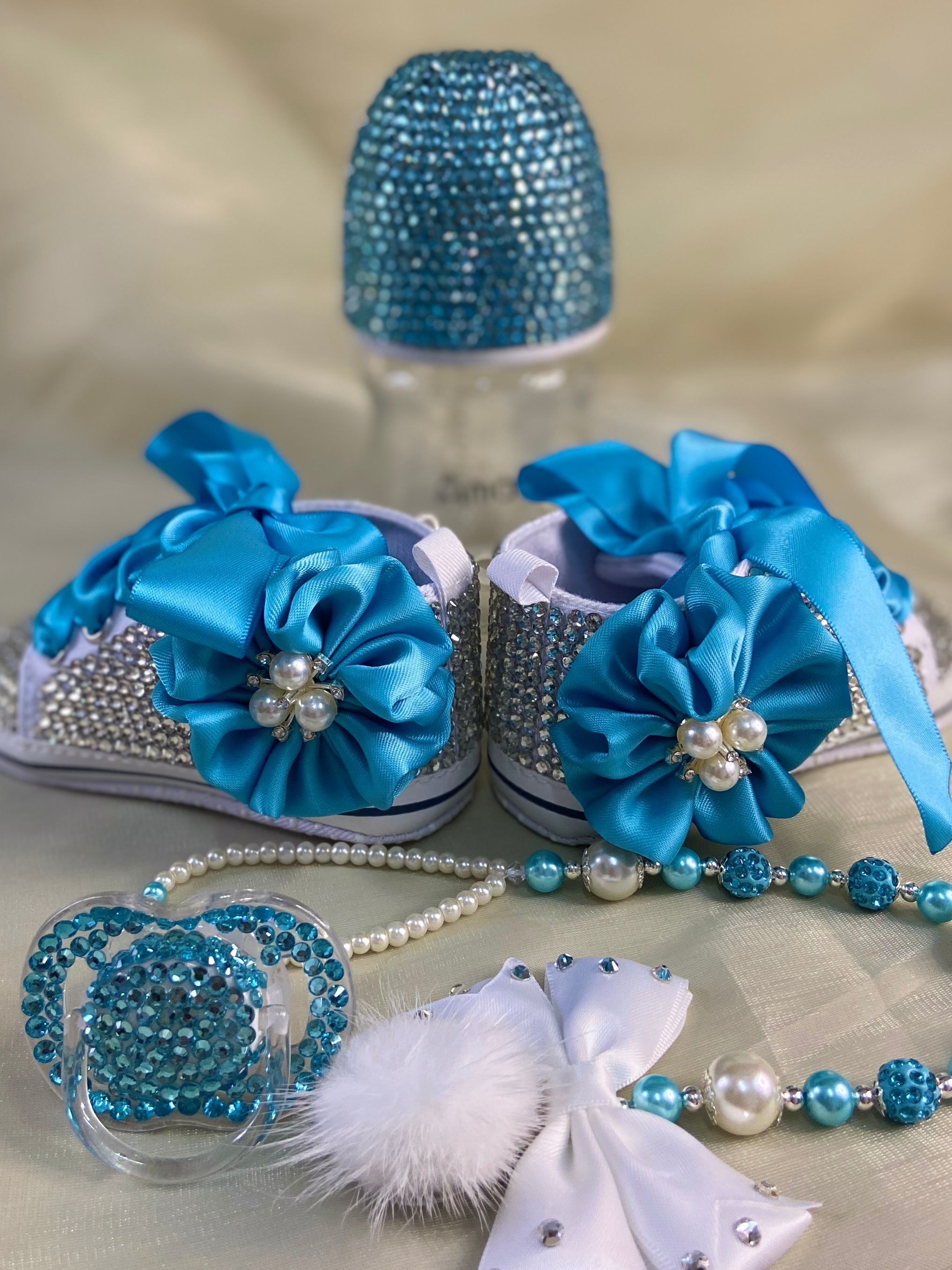 Dollbling luksusowe butelki i buty dla niemowląt zestaw opasek na głowę Keepsake diamentowy strój Tutu czerwone dno mała dziewczynka buty do chrztu