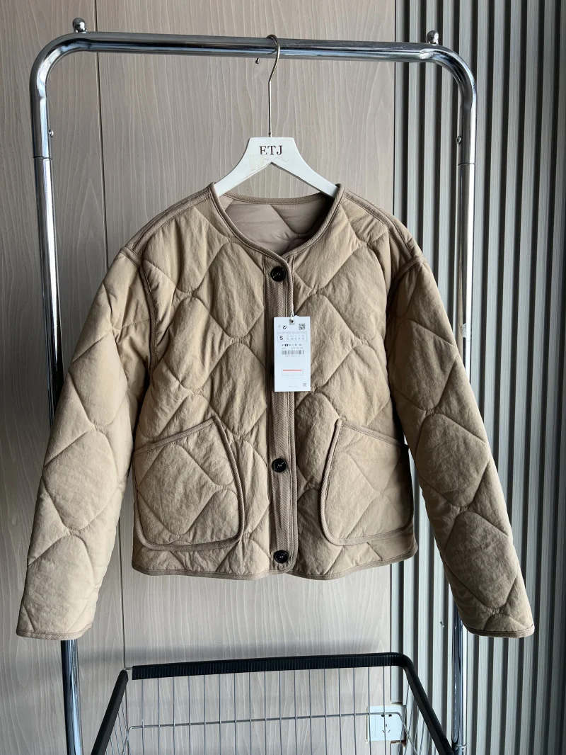 ETJ 2025 Primavera nova feminina vintage gola redonda acolchoada de algodão versão solta de jaqueta casual acolchoada