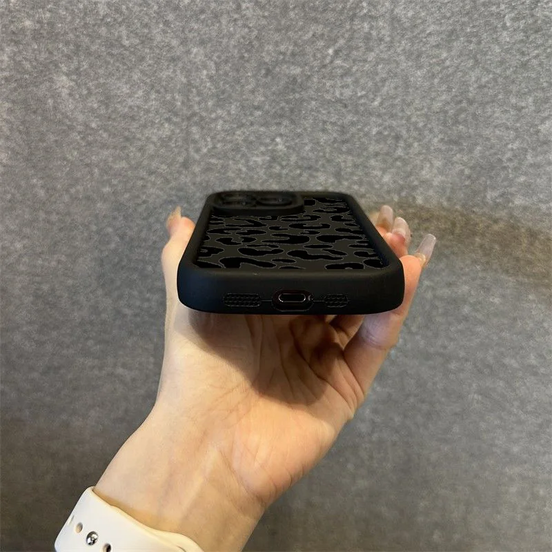 Black Leopard Print Pattern Silicone Phone Case For iPhone 11 12 13 14 15 16 Pro Max 16E X XS XR 7 8 Plus SE 2 Shockproof Cover