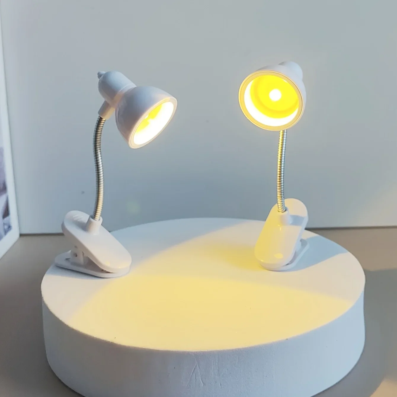 Lámpara LED portátil, Mini lámparas de lectura, luz de lectura respetuosa con los ojos, con Clip para libros, lectura en la cama, evaluaciones de escritorio
