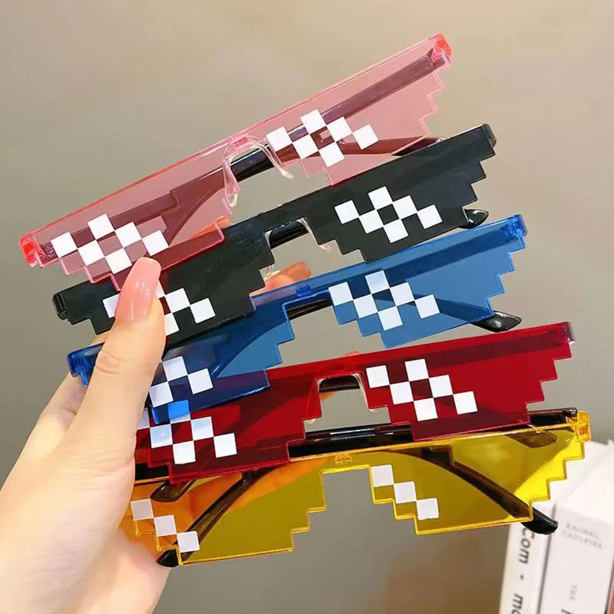 5 Stücke NEUE Mosaik Sonnenbrille Trick Spielzeug Thug Life Gläser Deal With It Gläser Pixel Schwarz Mosaik Sonnenbrille Coole Witze Lustige Spielzeuge