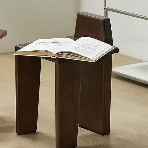 Taburete Simple Medieval de madera maciza, silla de comedor, silla trasera para el hogar, maquillaje, sala de estar Retro