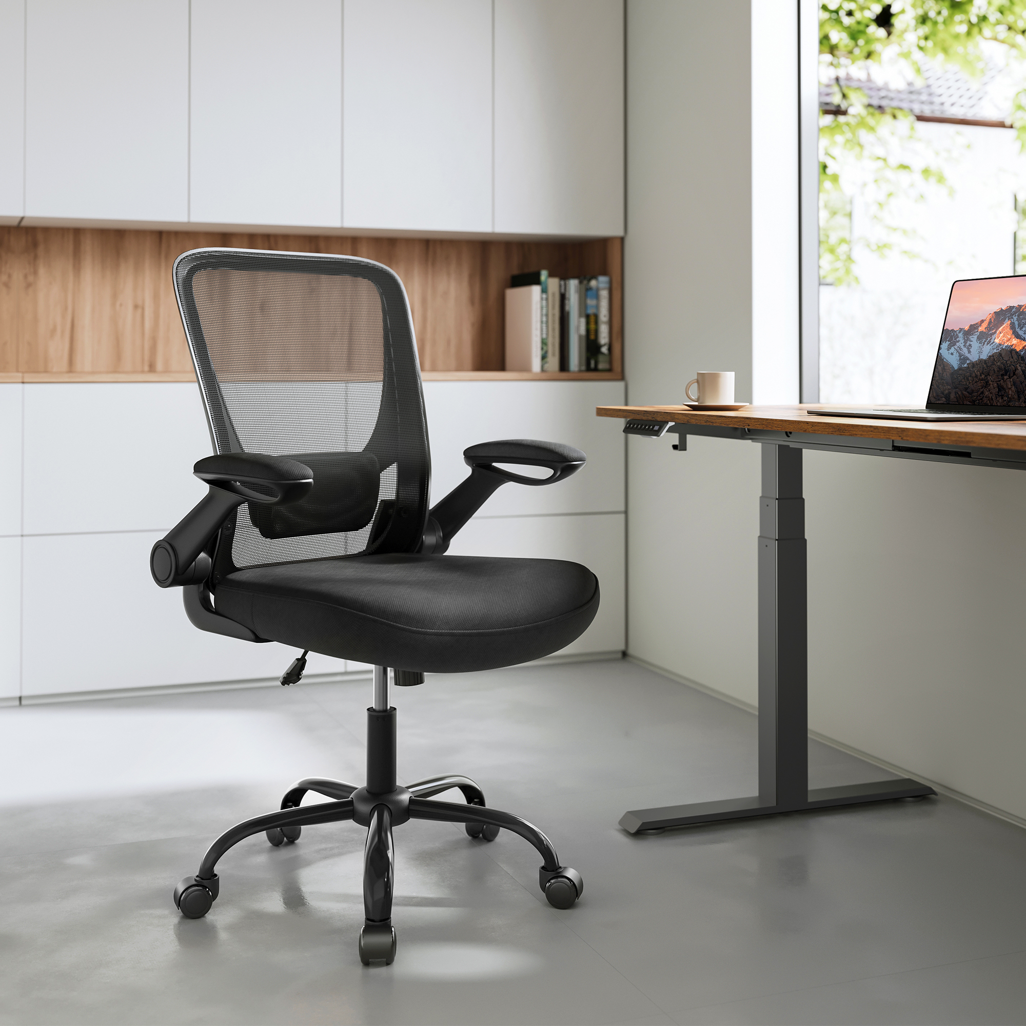 SONGMICS Office Chair, Mesh Desk Chair, Ergonomic Computer Chair, Lumbar Support, Rocking, Seat Width 53 cm, Flip-Up Armrests