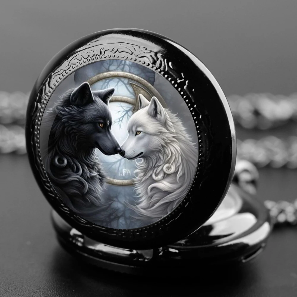 Relógio de bolso de quartzo com cúpula de vidro, design de lobos preto e branco com corrente durável, mostrador de numeral árabe para homens e mulheres, presentes criativos