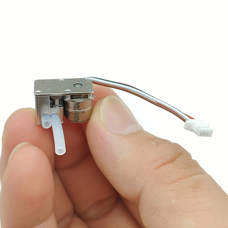 Mini Tiny 8mm Precision Gear Stepper Motor Peristaltic Pump Dosing Pump Full Metal Gearbox Self-priming Liquid Pump Flow Control