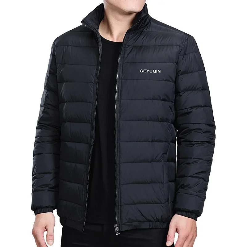 Qualität Stehkragen Winter Ente Unten Mäntel Männer Warme Licht Unten Jacken Männlichen Vater der Unten Mantel Mode Puffer Jacke JK-826
