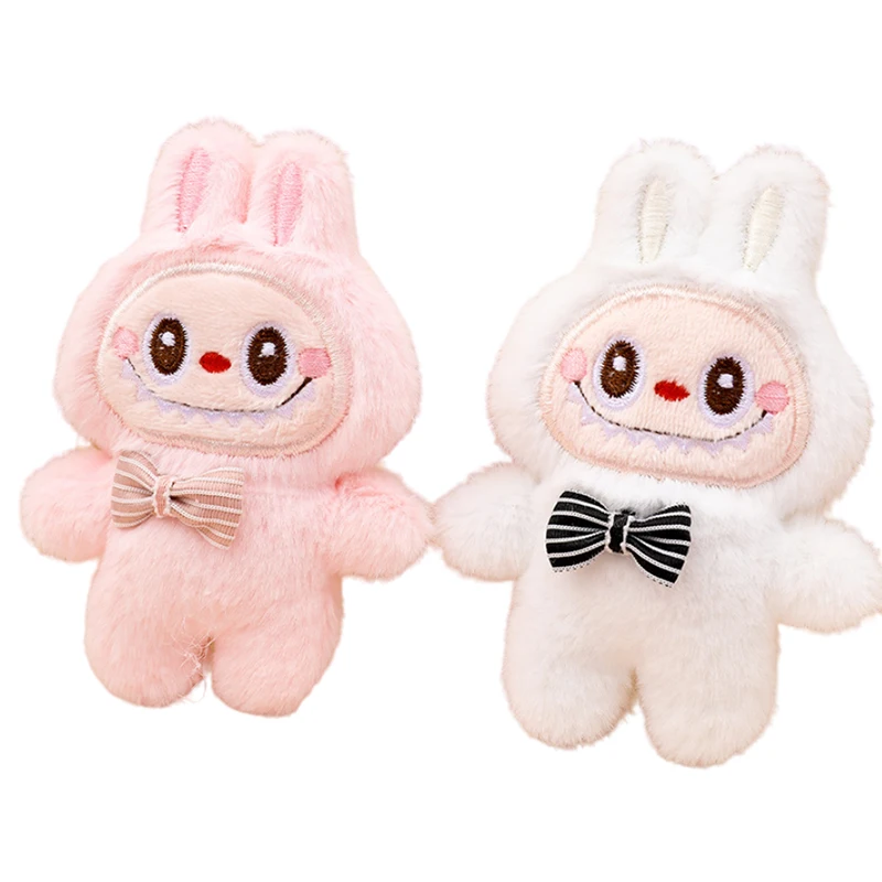 만화 Labubu 플러시 장난감 인형 키 체인 Kawaii 애니메이션 펜던트 열쇠 고리 귀여운 어린이 소녀 생일 선물 배낭 교수형