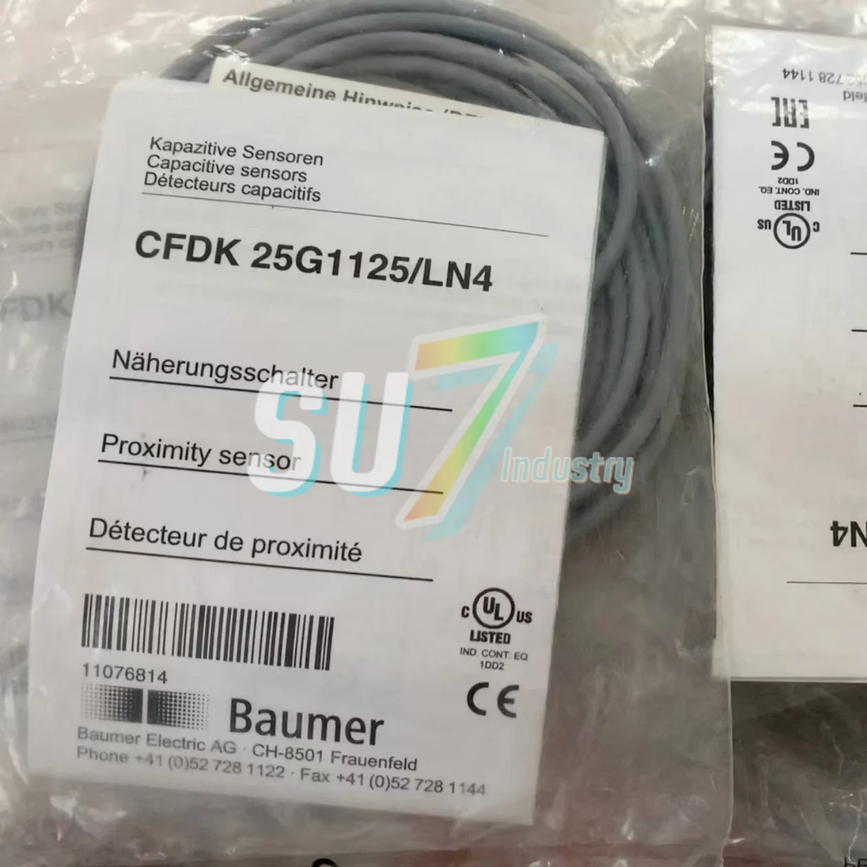 CFDK-25G1125-LN4 емкостный датчик новый в наличии