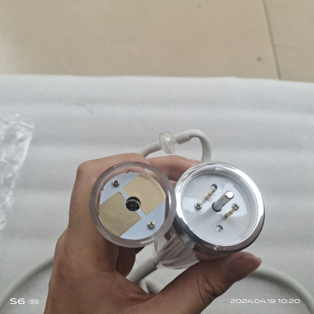 ตลับหมึก RF Microneedling แบบใช้แล้วทิ้งชุบทอง 10/25/64 Pins Nano สําหรับอุปกรณ์เสริมตลับหมึก RF แบบเศษส่วน