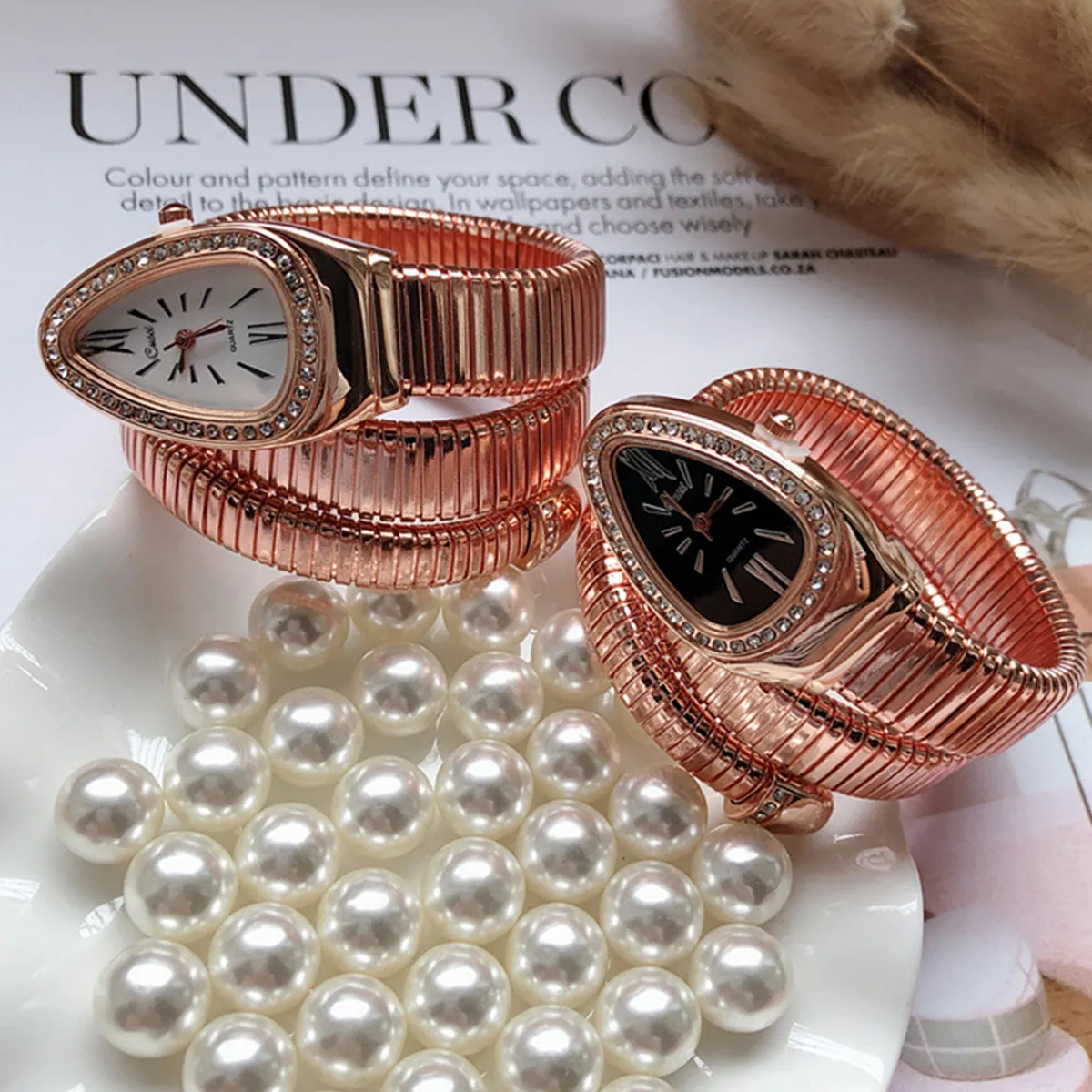 Mulheres relógio de quartzo pulseira de aço inoxidável moda ouro senhoras relógios relógio de pulso de luxo de alta qualidade (apenas relógio)