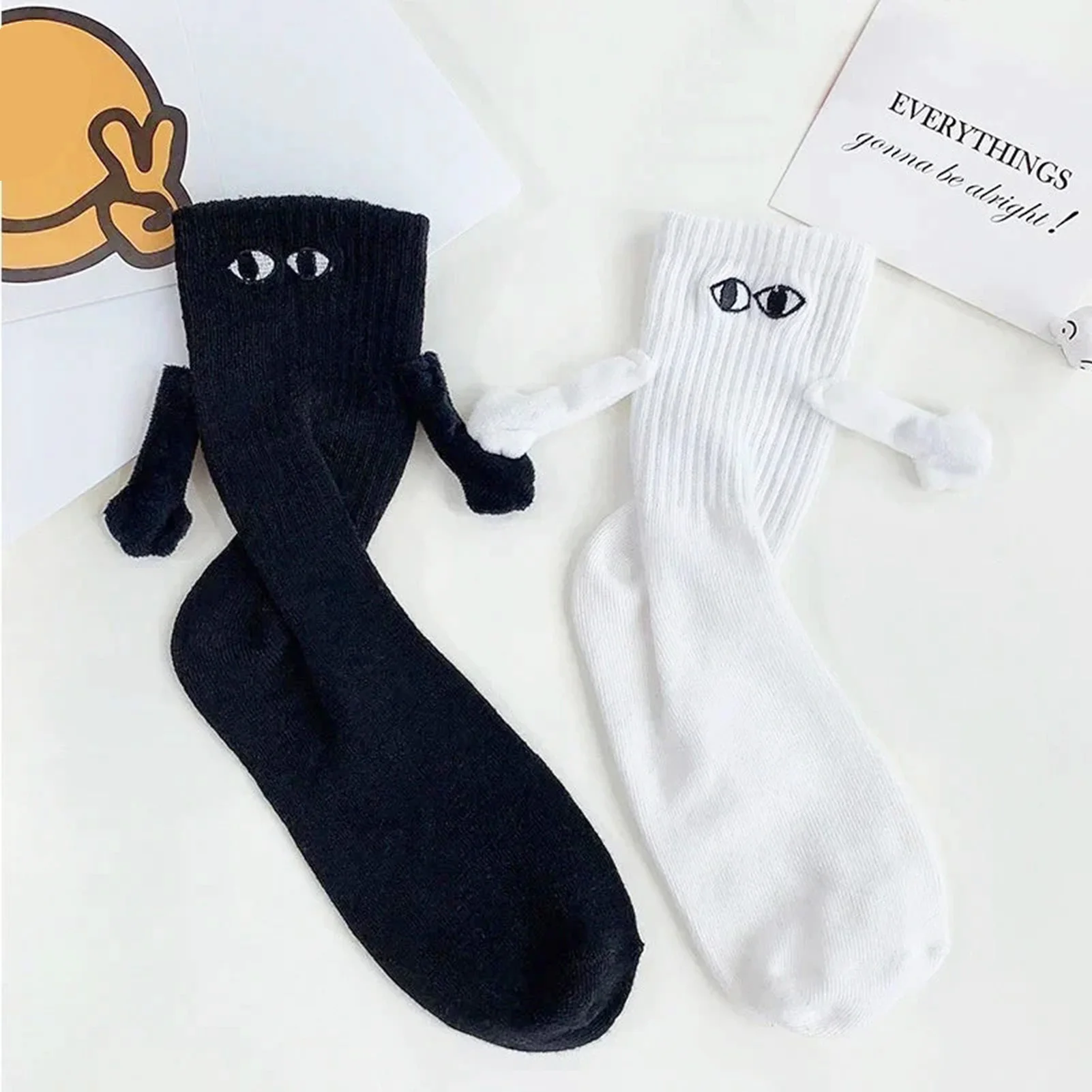 Calcetines magnéticos a la moda para sujetar las manos, calcetines de pareja de alta elasticidad que combinan con todo para primavera, calcetines de tubo medio para el hogar, deportes transpirables
