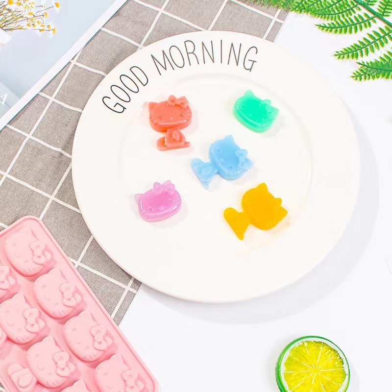 Kawaii hello kitty bandeja de gelo molde de silicone sanrio bonito kuromi diy molde de biscoito de chocolate ferramenta de cozimento minha melodia molde de doces presente