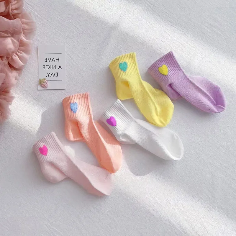 5 paia di calzini da ragazza a forma di cuore con motivo a rete, traspiranti e comodi calzini per bambini