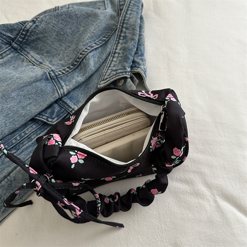 ファッション女性のハンドバッグ Y2K ミニマリスト脇の下ショルダーバッグクロスボディバッグ韓国調節可能なストラップメッセンジャーバックパック装飾ギフト