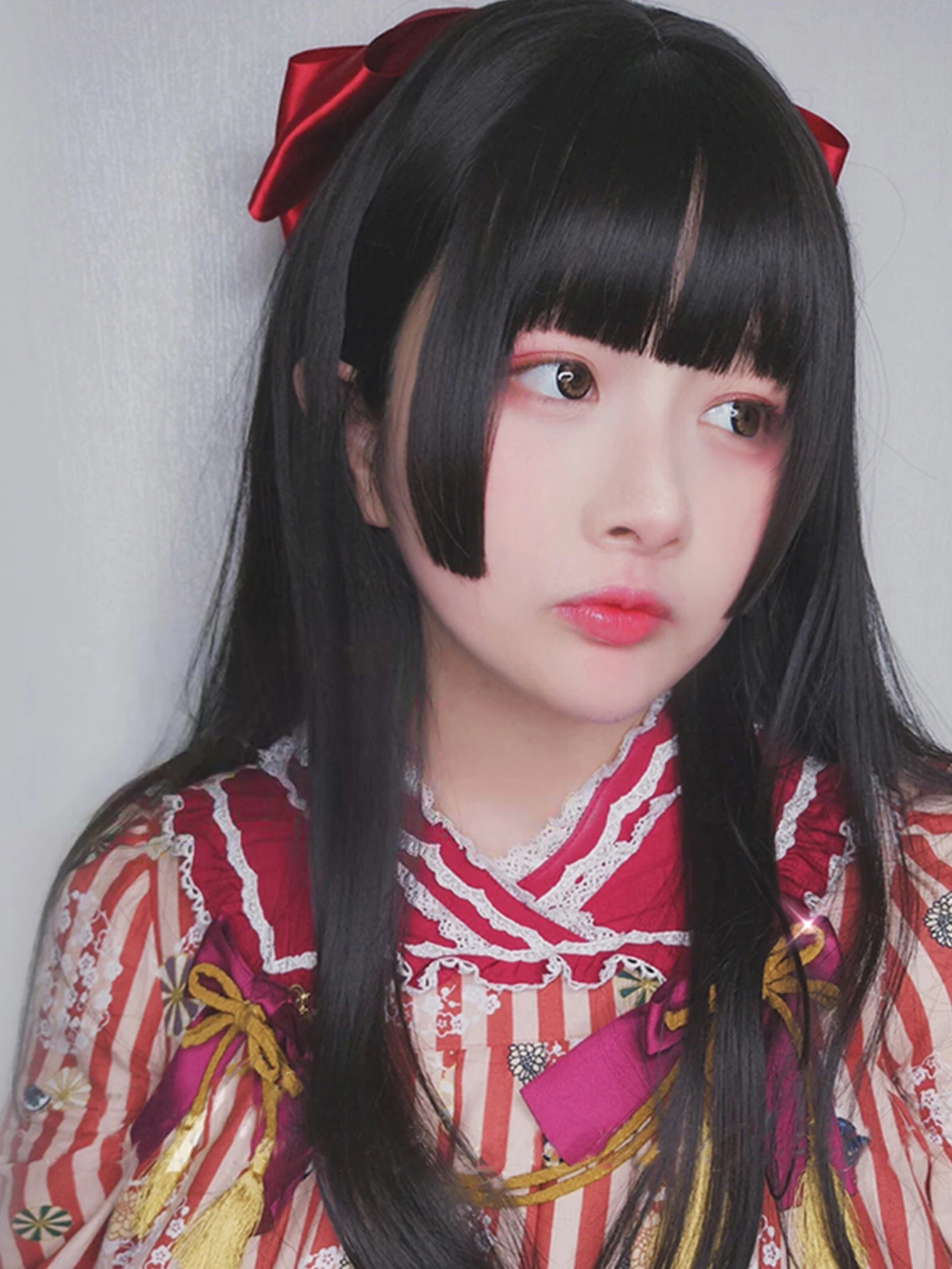女性用フリンジ付き合成かつら,22インチ,滑らかな自然な髪,黒,耐熱性,長く滑らかな,自然なメカニズム,毎日