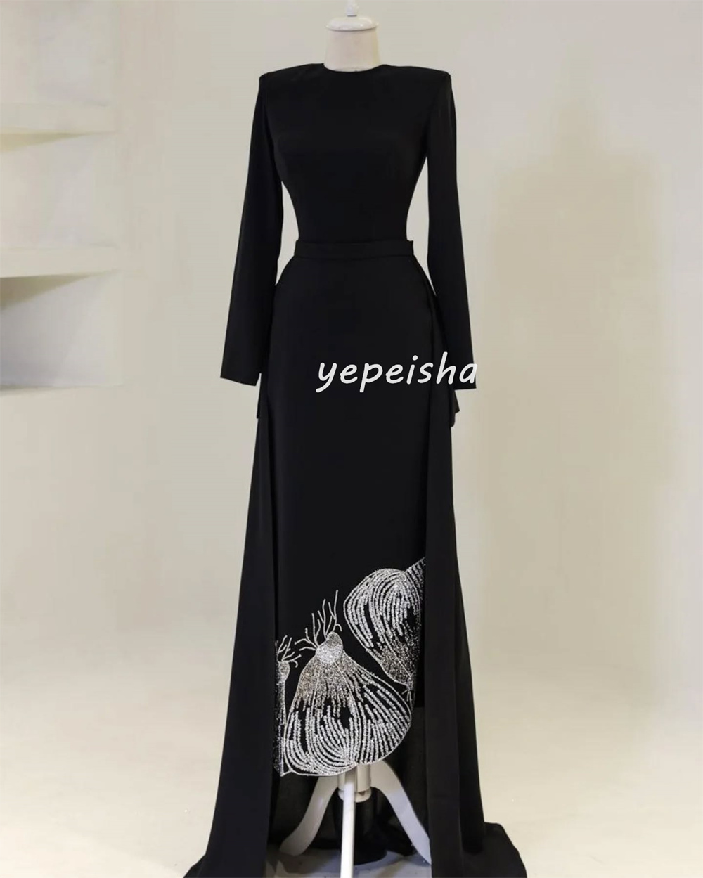 Maßgeschneiderte, komplizierte, glitzernde Jersey-Perlen, Pailletten, Schärpe, gerader U-Ausschnitt, lange Kleider, maßgeschneiderte Anlasskleider, Retro-Unisex