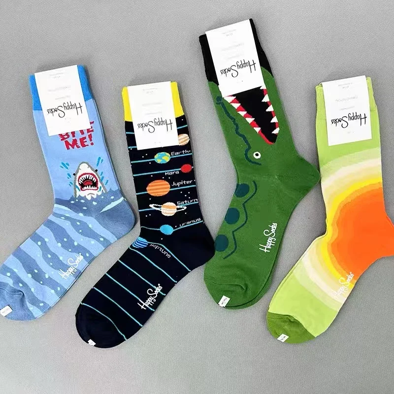 Calcetines deportivos de tubo medio de algodón de moda fresca Jacquard de color para hombres para todas las estaciones TAMAÑO 41-46