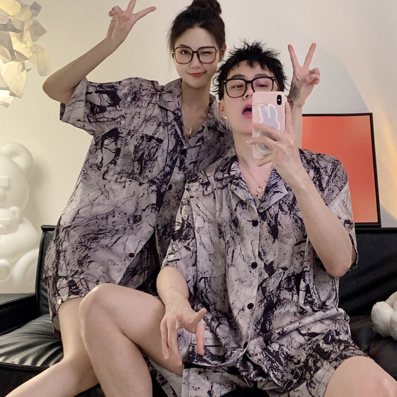 Conjunto de pijamas de seda gelo feminino urso dos desenhos animados pijamas loungewear botão para baixo pijama masculino homewear shorts conjunto para casais