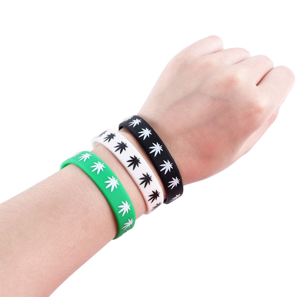Pulsera de silicona impermeable con Hojas de arce, brazalete minimalista de estilo Hip Hop, joyería de moda