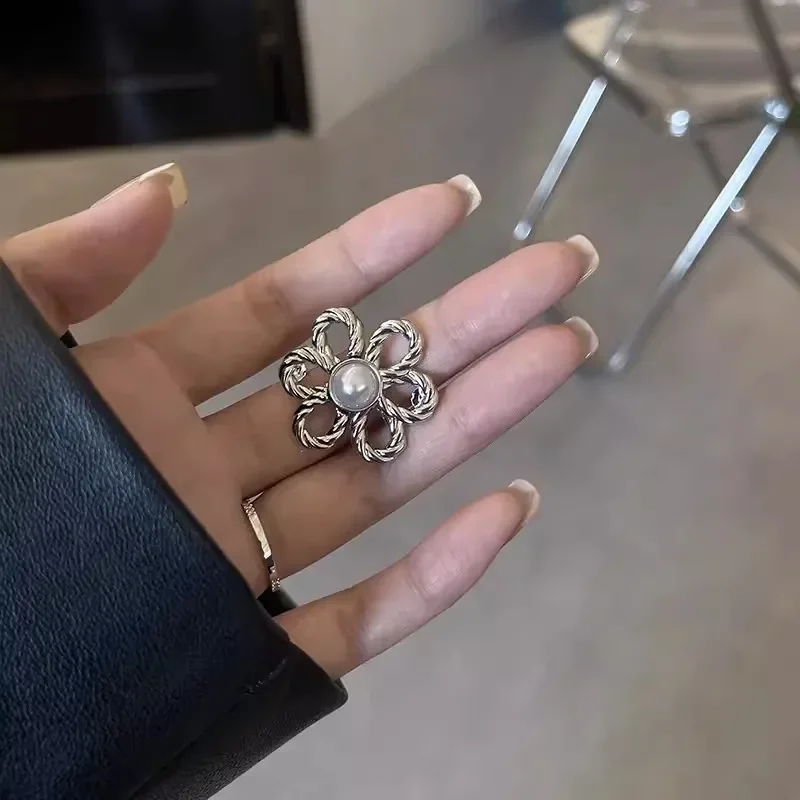 Jeans Waist Adjustment Buttons Beautiful Hollow Metal Flower Button Woman‘s Trouser Waist Wide-to-narrow Buttons