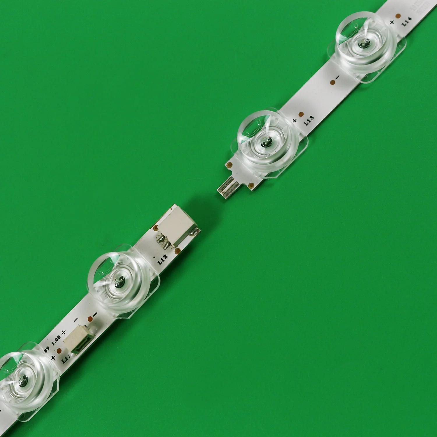 LED バックライトストリップ TCL 43S431 43S435 43P616 43M8F 43V6F 43S425LAAA 43S425LABA 43S425LBAA 43S425LDAA 43S425TDAA 43S425VDBA
