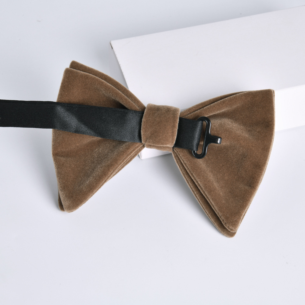 กํามะหยี่สีดําผูกโบว์สําหรับผู้ชายปรับ Big Bowknot Man อุปกรณ์เสริมเสื้อ Bowties ผีเสื้อสีฟ้า Cravats สําหรับงานแต่งงานโบว์
