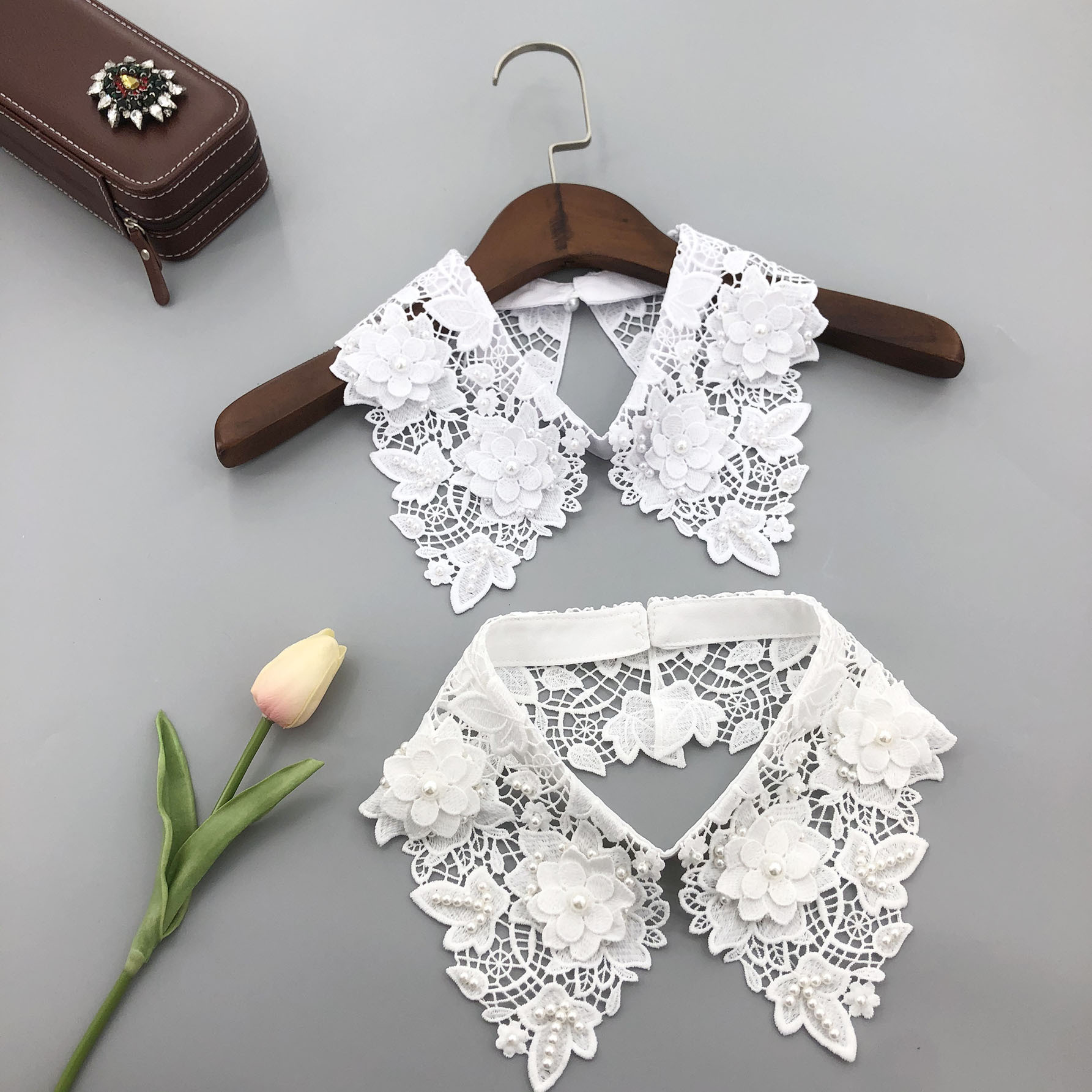 Stilvolle wasser lösliche blumen bestickte Accessoires für modische Käufer