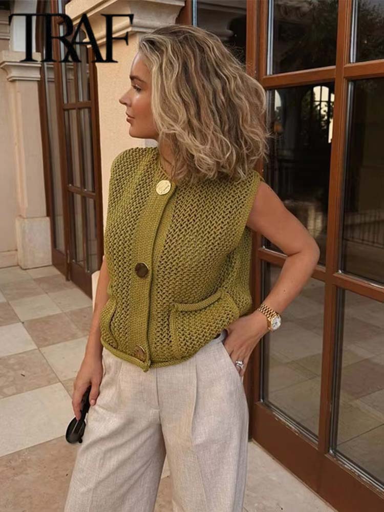 Damesmode Mouwloos Grof Naald Breien Vest Trui Vrouwelijke Chique Grote Zakken Patch Knoppen Vest Tops