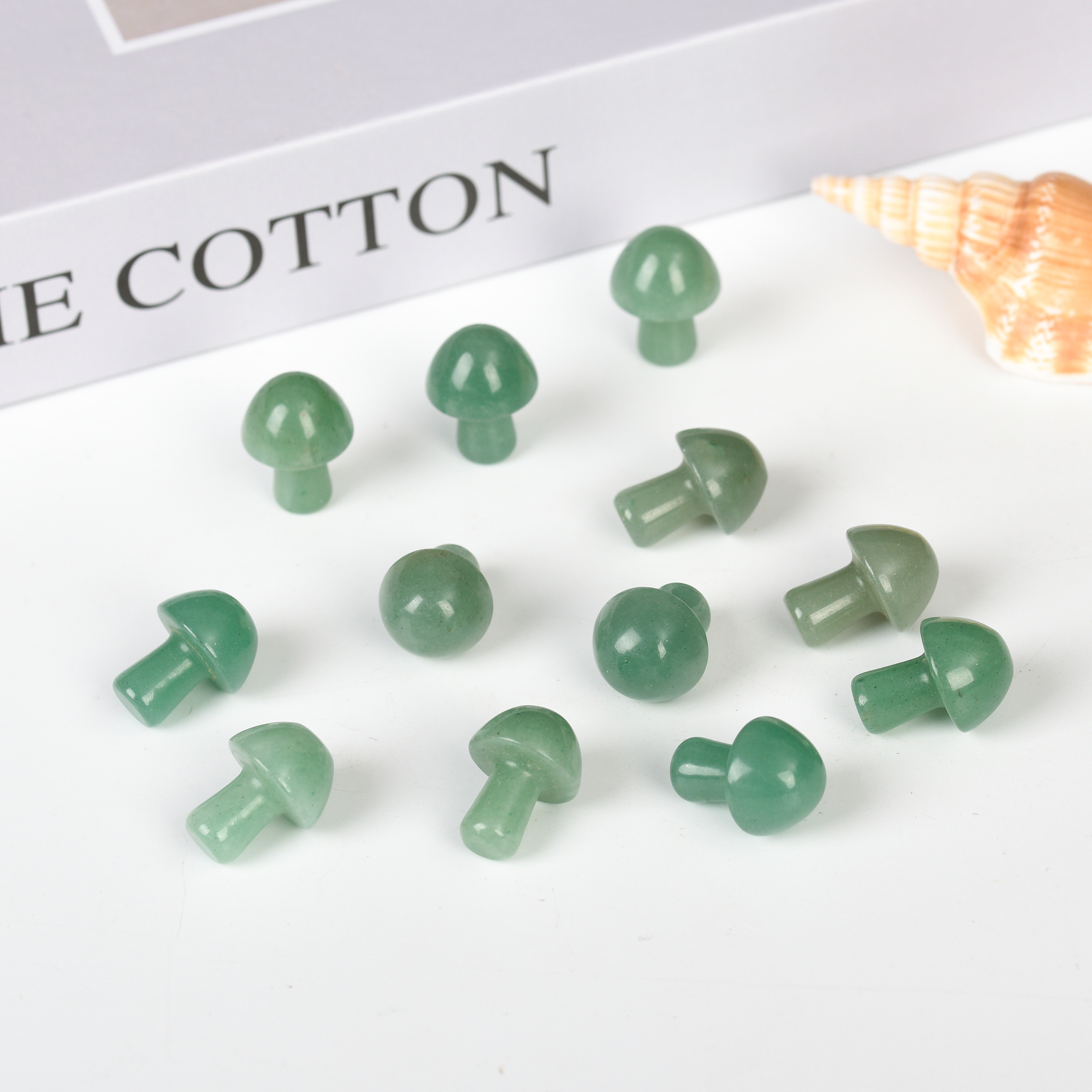 Kristallen paddestoelsnijwerk