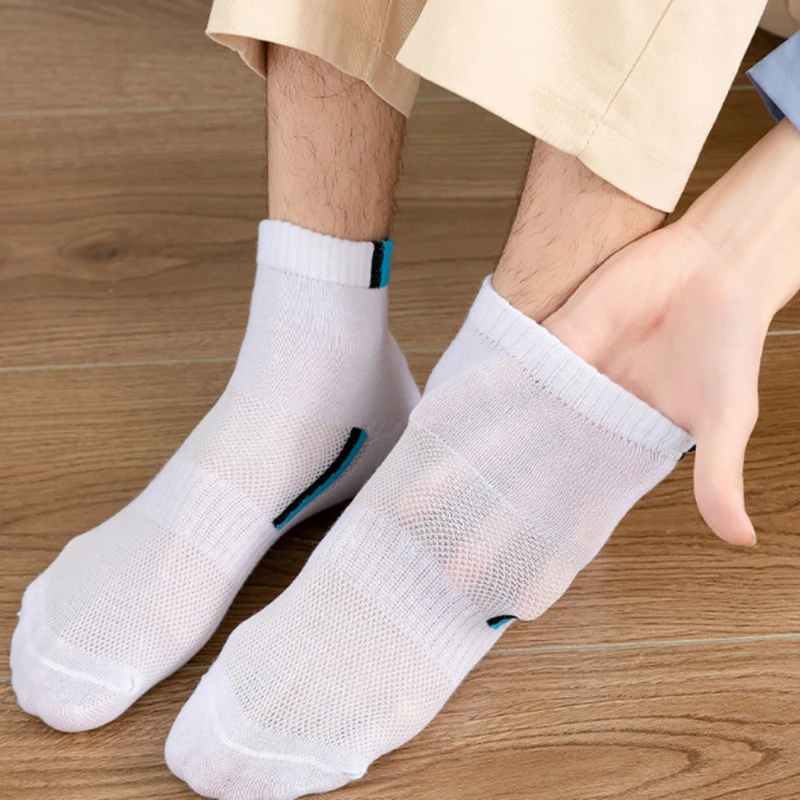 5 pares para mujeres y hombres calcetines de tubo bajo de moda Casual moda para mujer transpirable y encantador con patrón de barra más vendidos