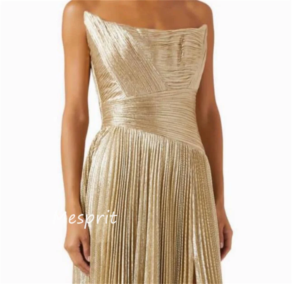 ที่กําหนดเองชุดราตรีซาติน Draped Bespoke โอกาสชุดค็อกเทลปาร์ตี้ A-Line Strapless ชุดราตรียาวจีบ