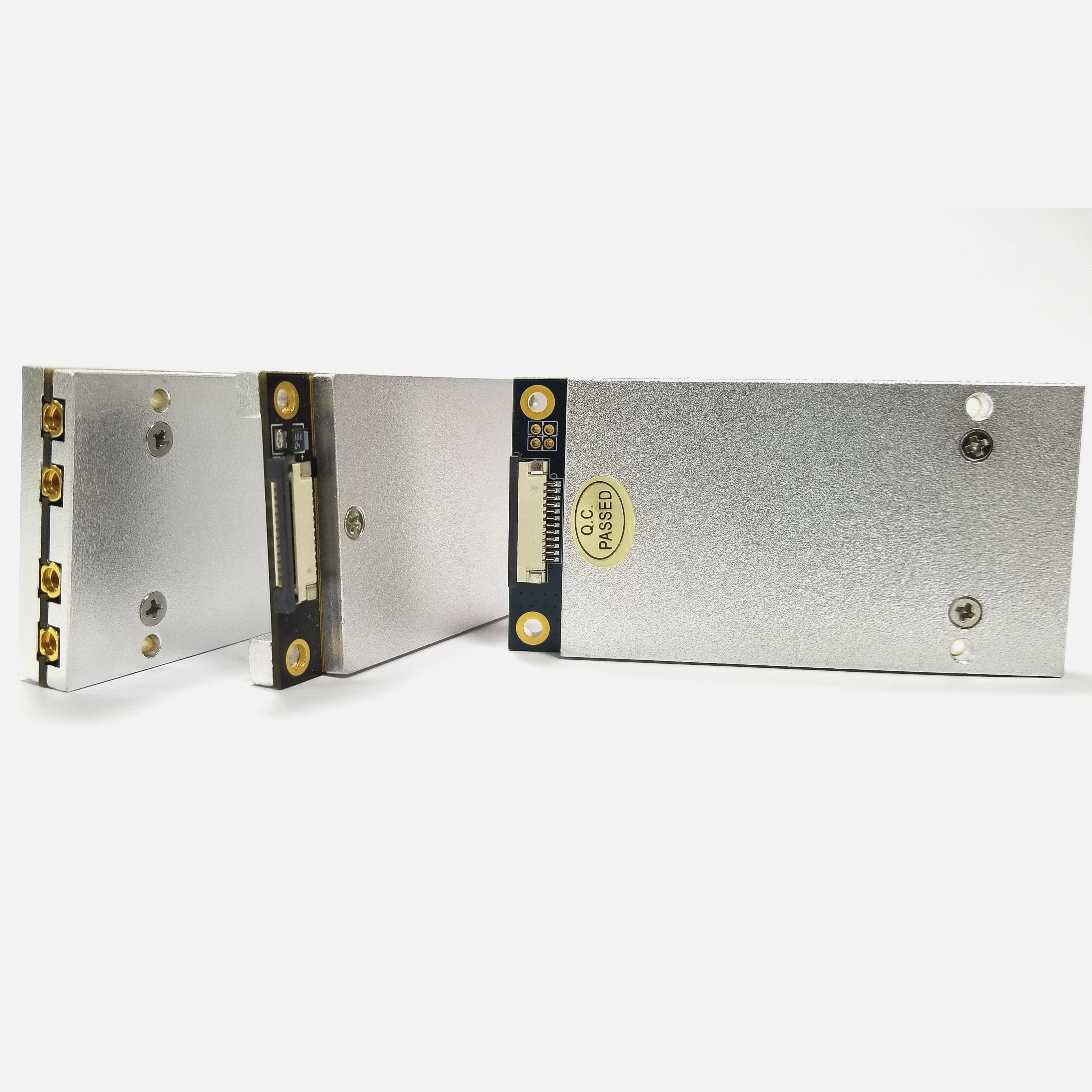 Modulo Winnix 4 porte a lungo raggio TTL uart Protocollo EPC Gen2 Impinj E710 per applicazioni RFID ad alte prestazioni