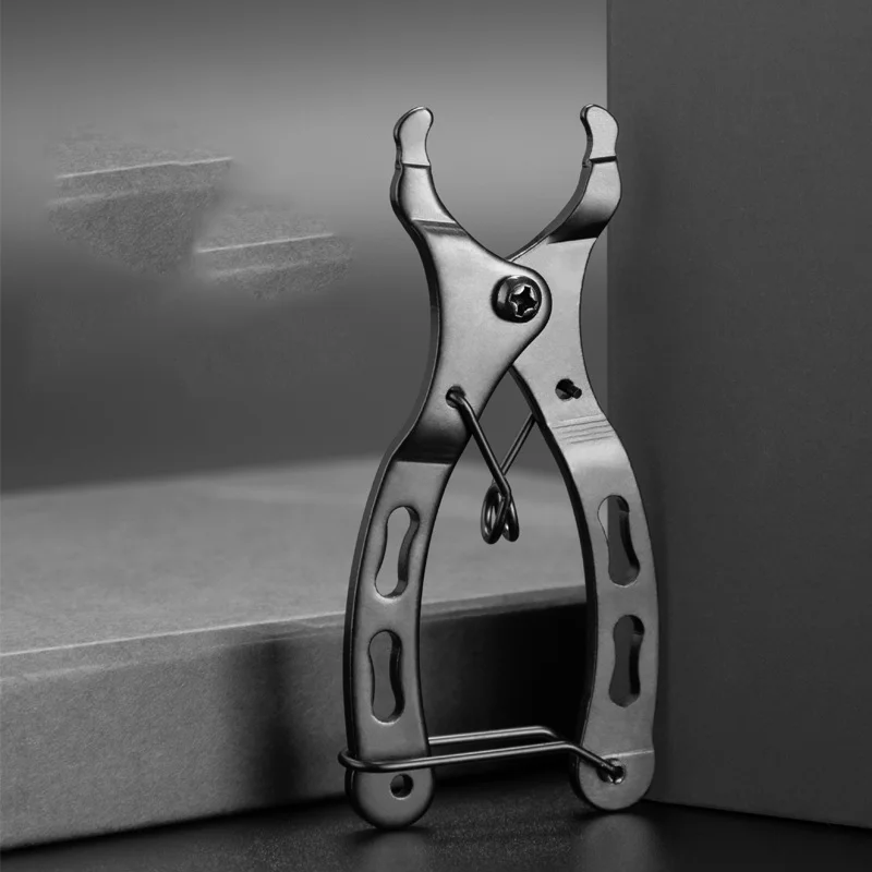 Quick Release Magic Link MTB Road Bike Repair Tool - Easy Install And Remove Cycling Tool