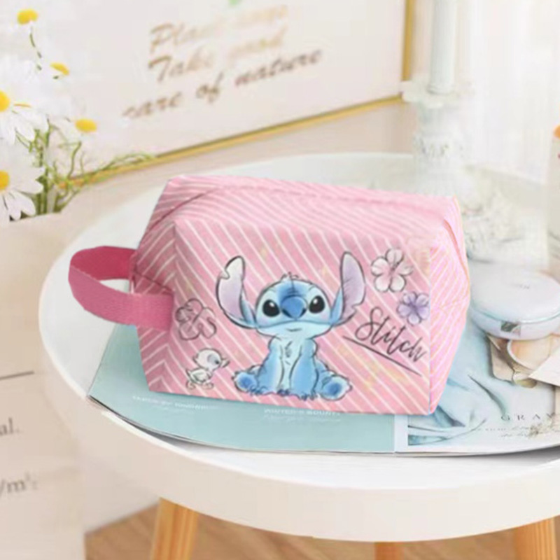 Kosmetyczka Cartoon Stitch o dużej pojemności, torby i etui na kosmetyki dla dziewcząt, wielofunkcyjna torba do przechowywania na podróże dla uczennic.