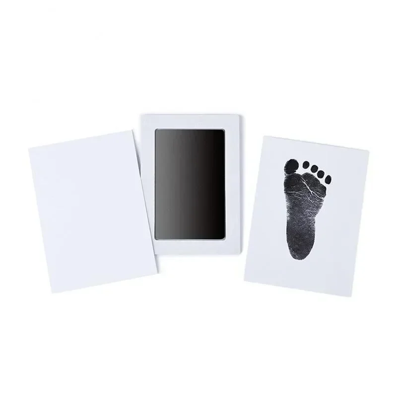 ชุดแผ่นหมึกเด็ก DIY ทารกแรกเกิดมือและรอยเท้ากรอบรูป Handprint เด็กวัยหัดเดินของที่ระลึกอุปกรณ์เสริมปลอดภัยทําความสะอาดของขวัญอาบน้ําเด็ก
