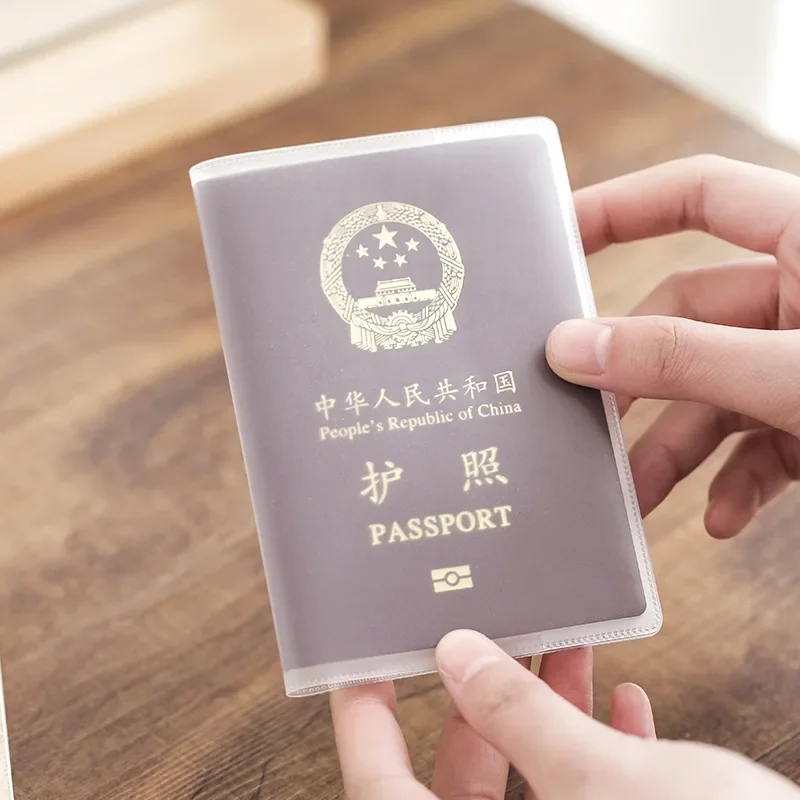 Capa protetora para passaporte, 1-3 peças, transparente, fosco, material de PVC, caixa de documentos à prova d'água