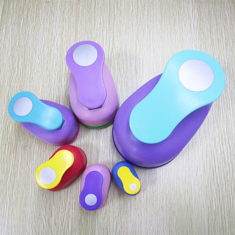 Zufällige Farbe Kreis Punch DIY Präge Schläge Scrapbooking Maschine Papier Schneiden Locher Runder Cutter 8/16/25/38/50mm