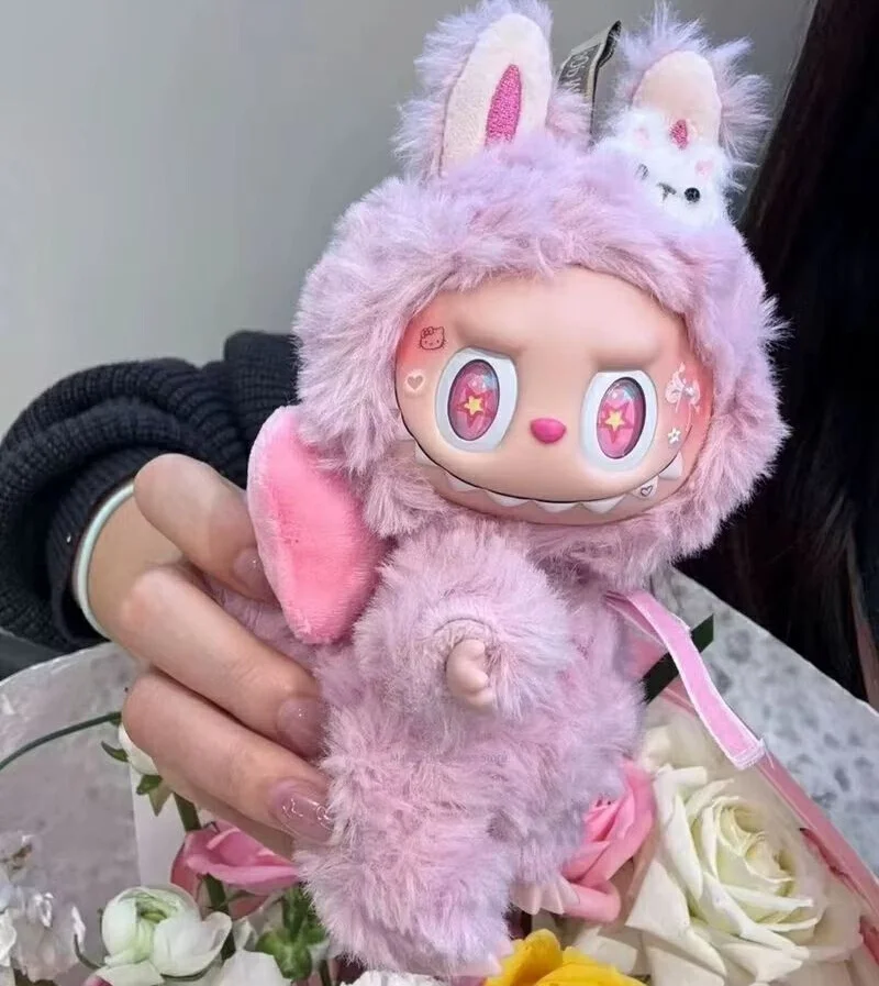 Alta calidad púrpura Labubu Mokoko 17 cm los monstruos Labubu Macarone Labubu llavero primavera salvaje hogar Mokoko réplica de calabaza