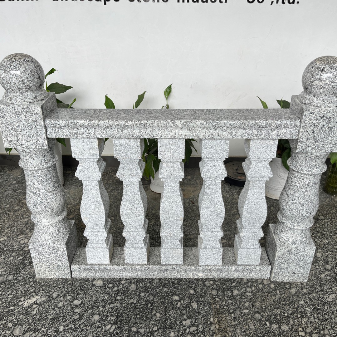 Architectonisch witmarmeren balustrade voor balkon