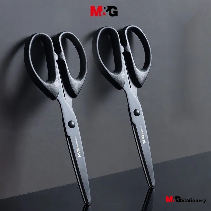 M&G 160mm Tesoura de lâmina preta Lâmina de aço inoxidável resistente ao desgaste Não é fácil de colar Tesoura durável de vida manual doméstica
