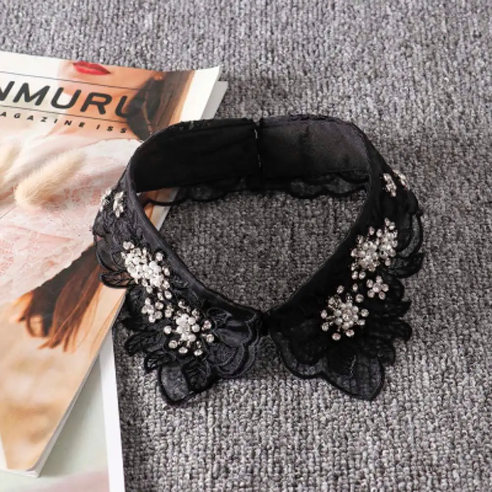 Negro/blanco desmontable hojas huecas flor Rhinestone cuello falso camisas de encaje collares escote falso
