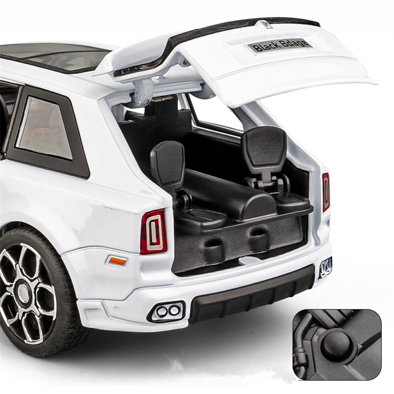 Rolls Royce SUV Cullinan Alloy Car Model, Diecasts Metal Toy, Simulação, Coleção de luz e som, presentes infantis, 1:32