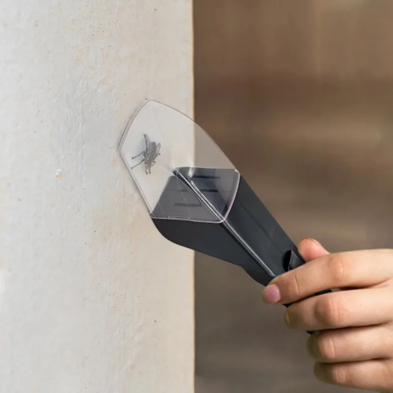 Atrapasueños de mano para una captura eficiente de arañas, abejas y insectos en casa