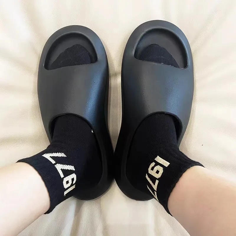 4 pares de calcetines de Hip Hop para hombre, calcetines tobilleros deportivos, calcetines cortos de algodón para hombre y mujer, estilo de moda para monopatín, regalo para pareja, corte bajo transpirable