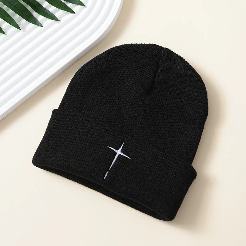 冬の新ビーニー帽子男性と女性のファッション刺繍ニット帽子ストリートスタイルヒップホップ帽子屋外暖かいスキー帽子